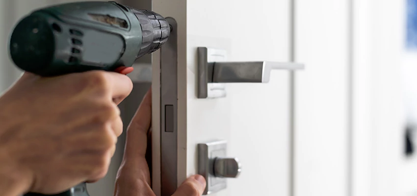 Locksmith For Lock Replacement Near Me in Park Ridge