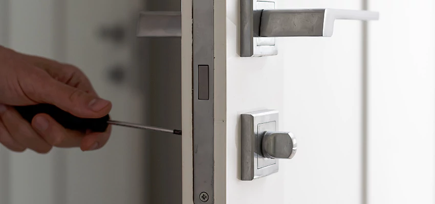 Key Programming Locksmith Open Now in Park Ridge, Illinois